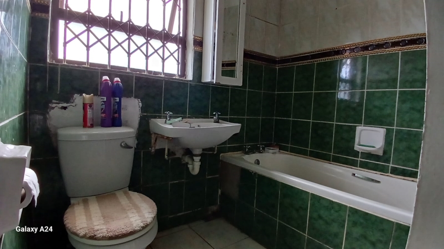 2 Bedroom Property for Sale in Haven Hills Eastern Cape